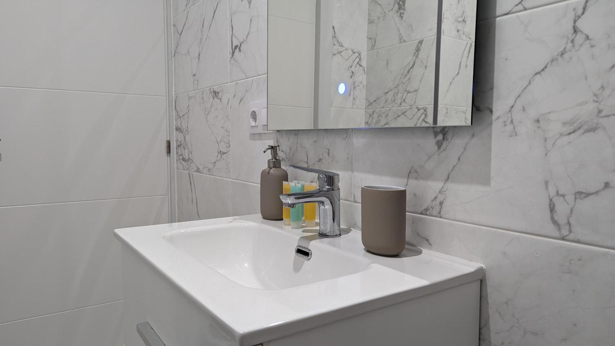 Acuarium Levante Beach Apartment 貝尼多姆 外观 照片